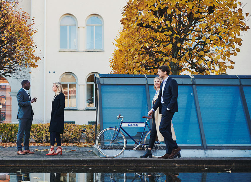 Talking walking benefits compensation and rewards during a sunny autumn day